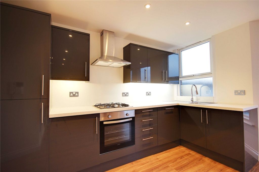 Property photo 3 of 10 Picture No. 08