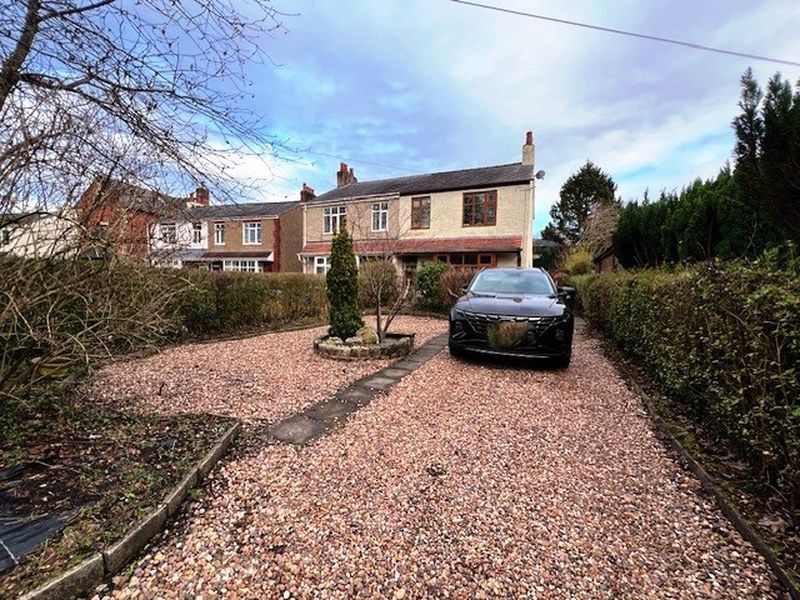 Property photo 1 of 14 Photo 16