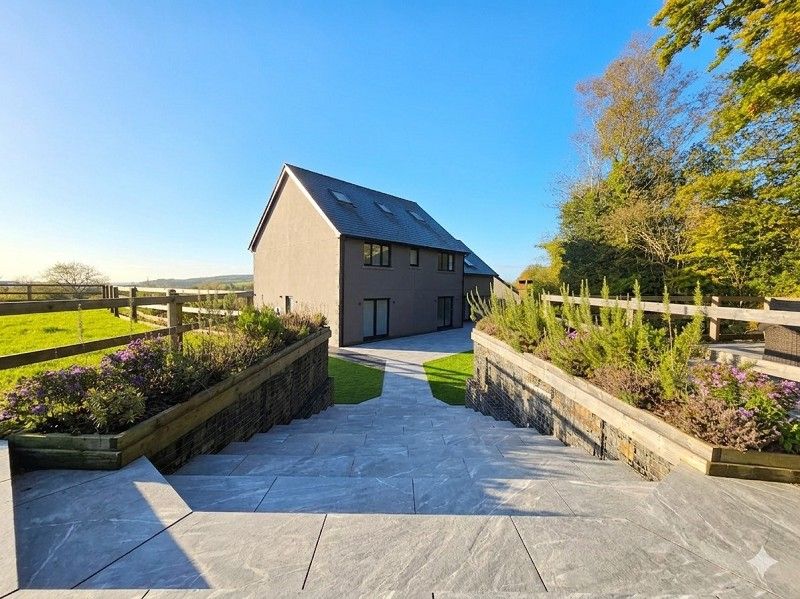 Property photo 2 of 31 Not Specified