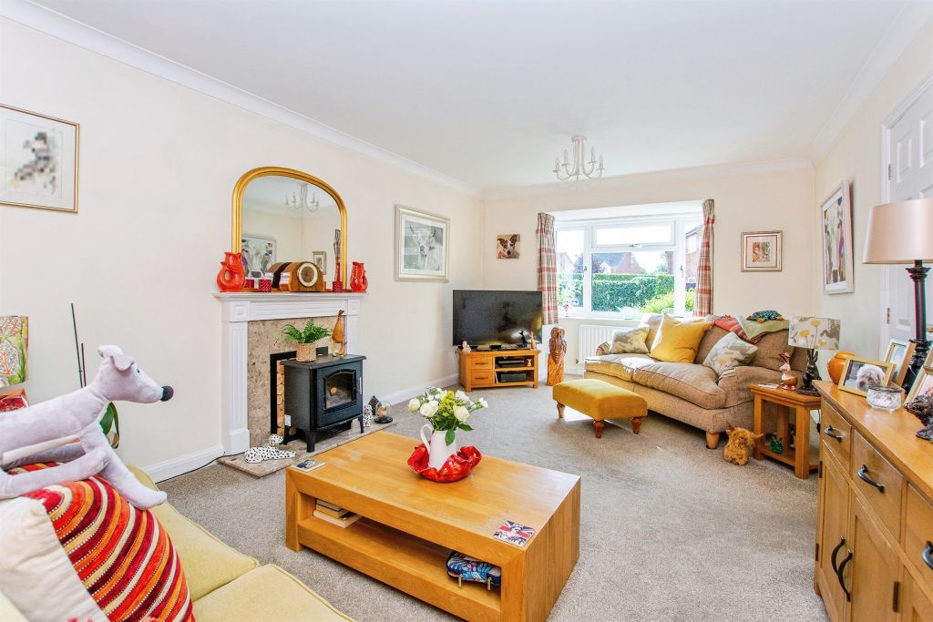 Property photo 3 of 19