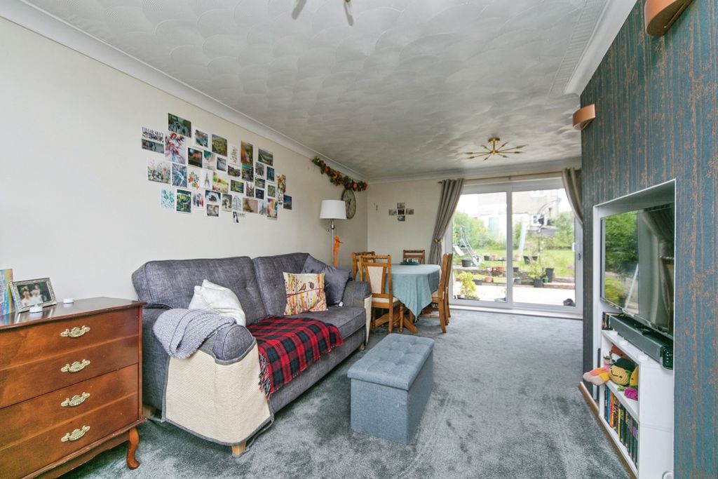 Property photo 2 of 20 Pbox-Img.Jpg