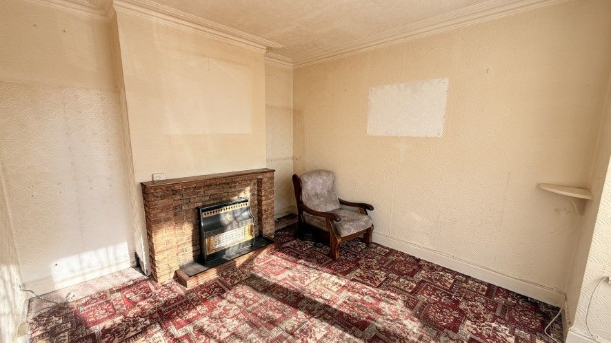 Property photo 3 of 23