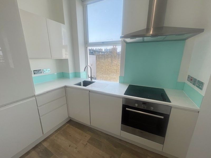 Property photo 3 of 5 Photo 4