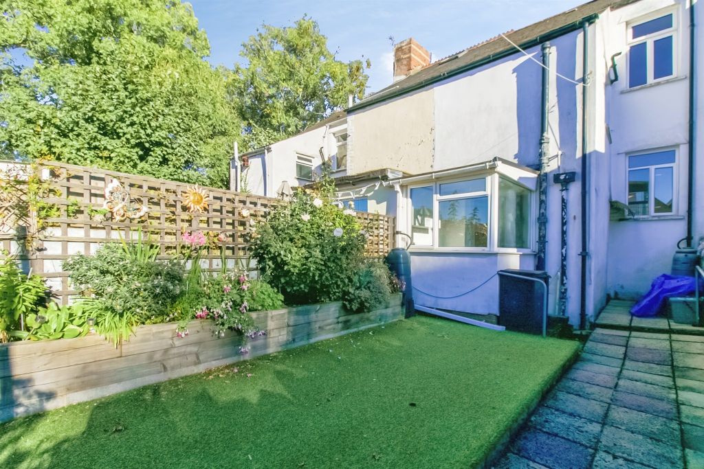 Property photo 3 of 17