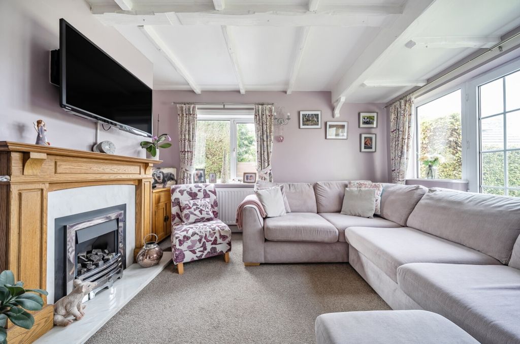 Property photo 2 of 27 1356197-18-68Caccf9A7Ad5