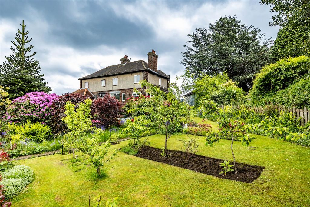 Property photo 1 of 35 25Gahudds-190526-5.Jpg