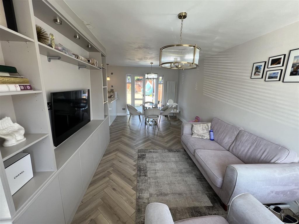 Property photo 2 of 13 Img_3765.Jpg