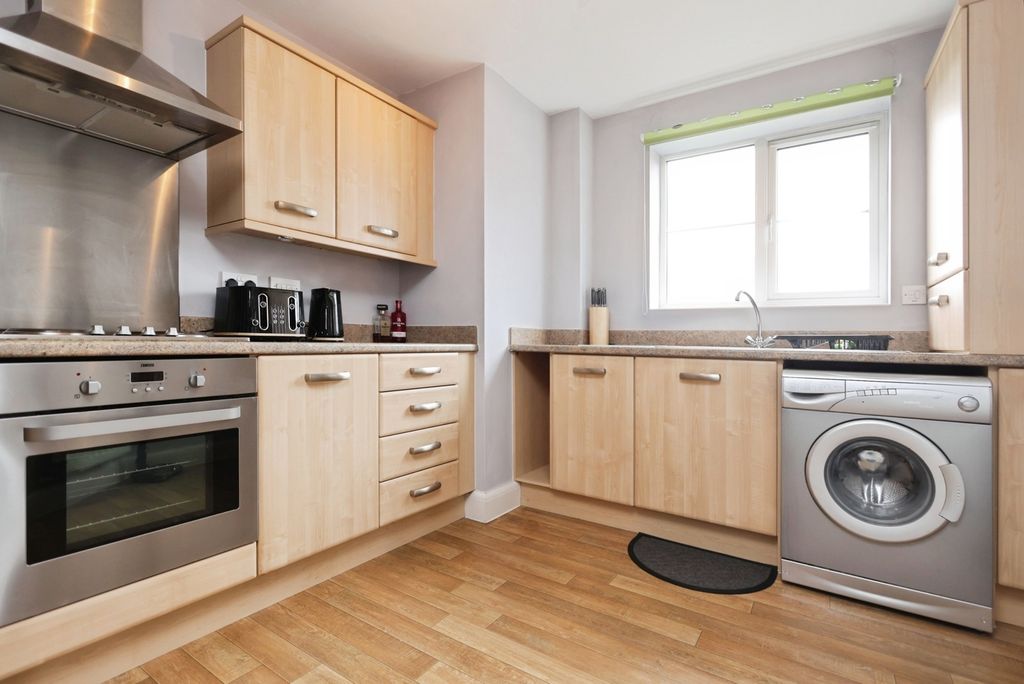 Property photo 2 of 18 Pbox-Img.Jpg