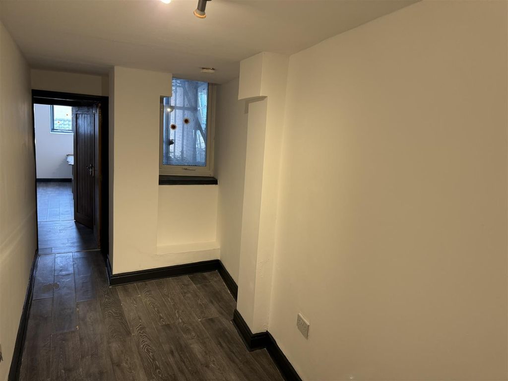 Property photo 3 of 4 Img_8078.Jpg