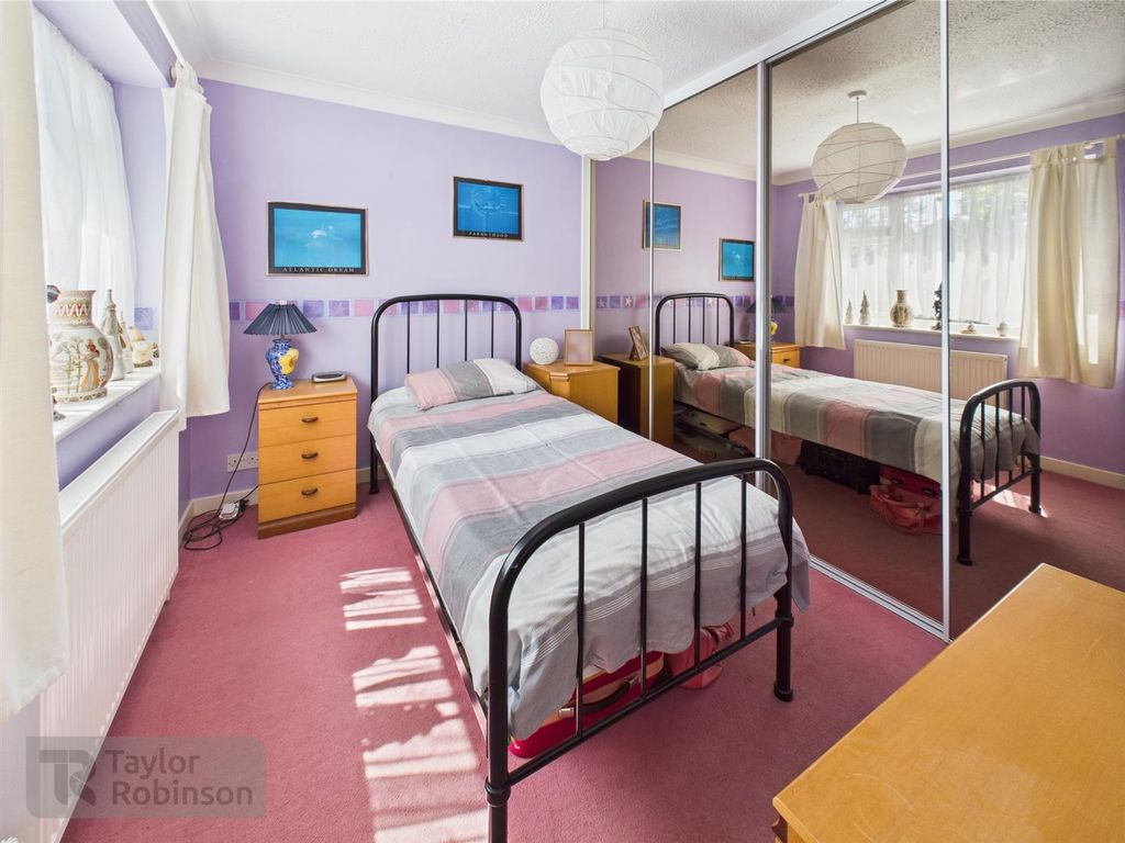 Additional image 15 of 5 bed detached house for saleMount Close, Pound Hill, Crawley RH10