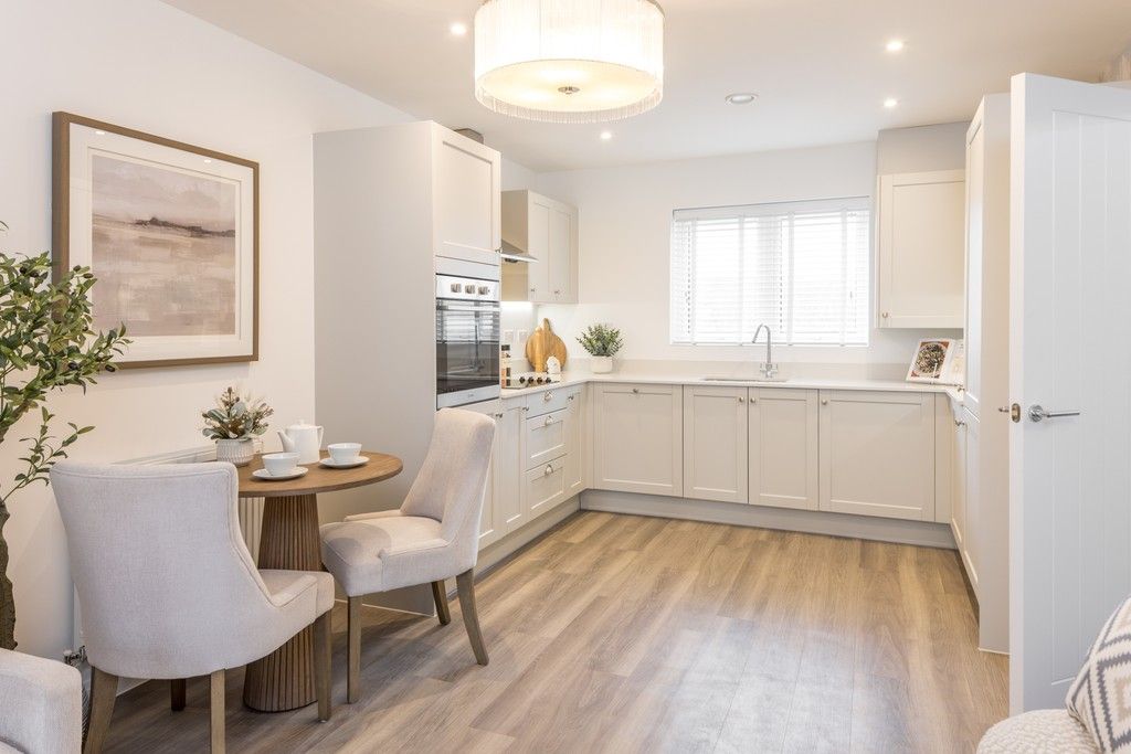 Property photo 3 of 5 Worting Park, Basingstoke