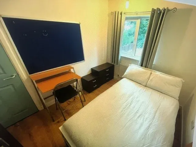 Property photo 2 of 7