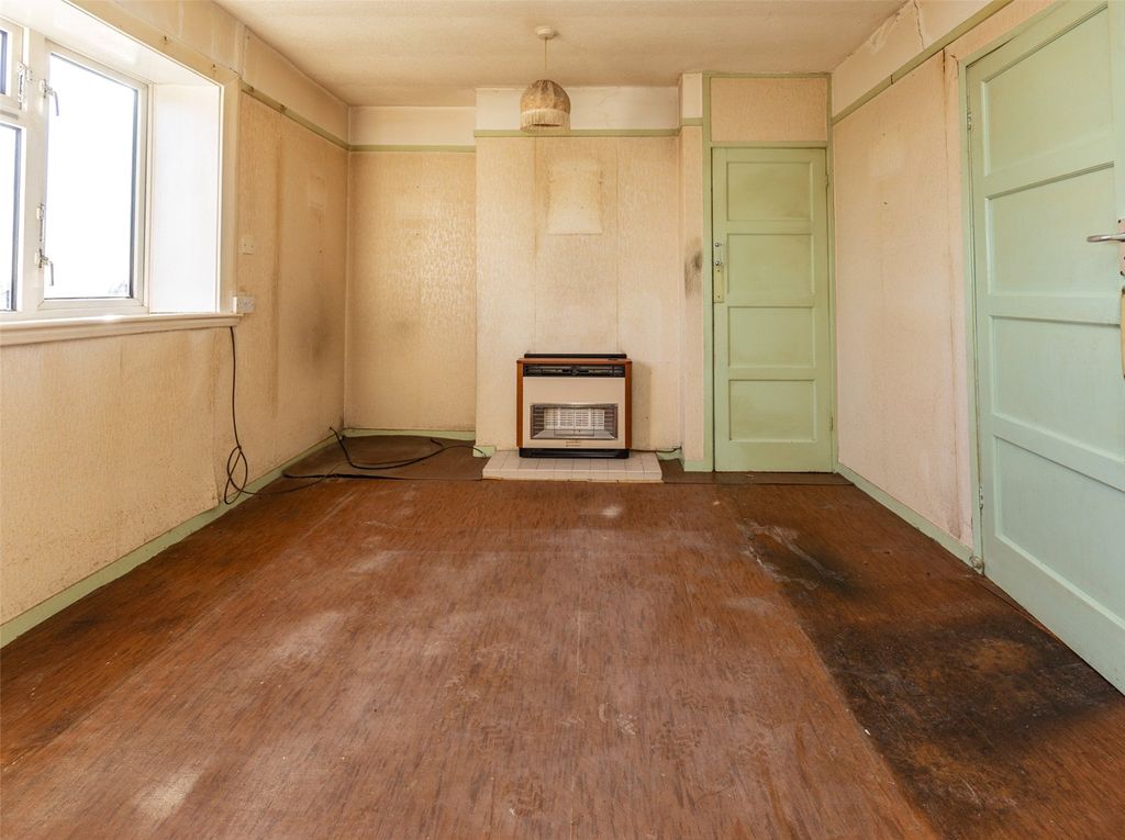 Property photo 2 of 12 Picture No. 06