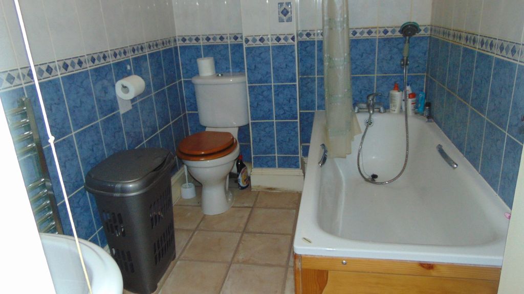 Property photo 3 of 6