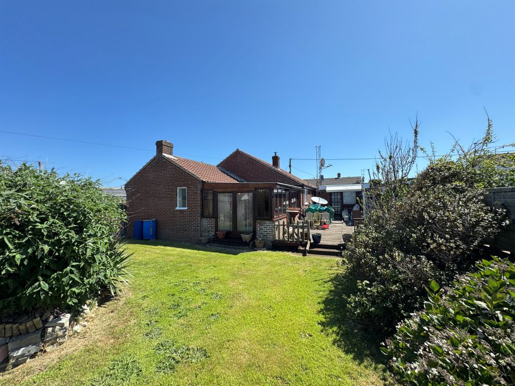 Property photo 3 of 21