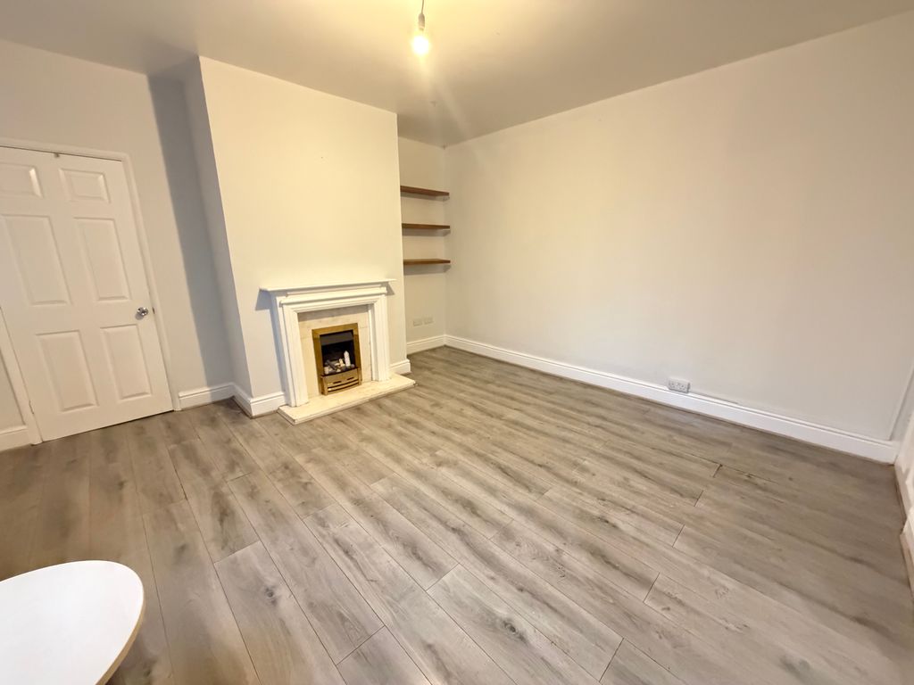 Property photo 3 of 14 Image