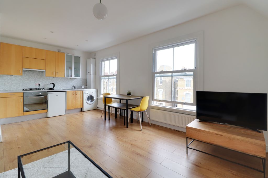 Property photo 3 of 13 Img_842_18_Original.Jpg