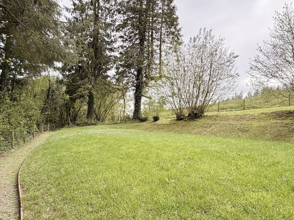 Property photo 3 of 18 Not Specified