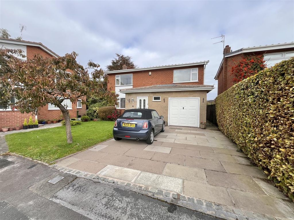 Property photo 1 of 4