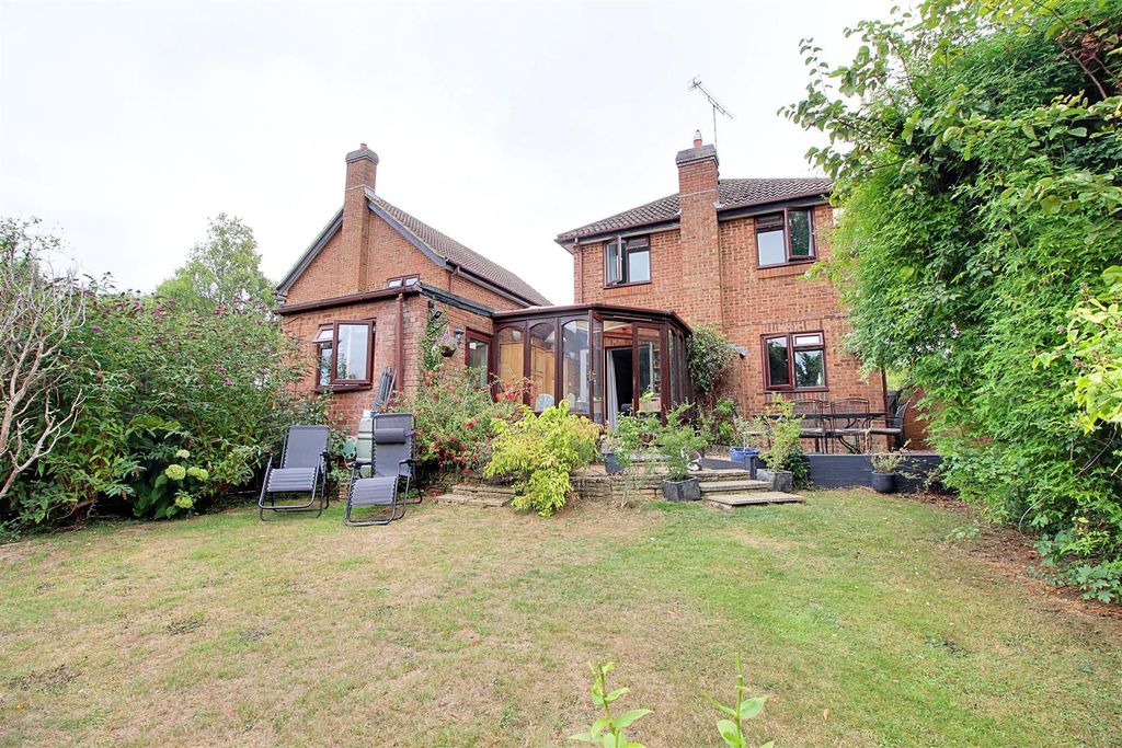 Property photo 2 of 27 Img_00-1.Jpg