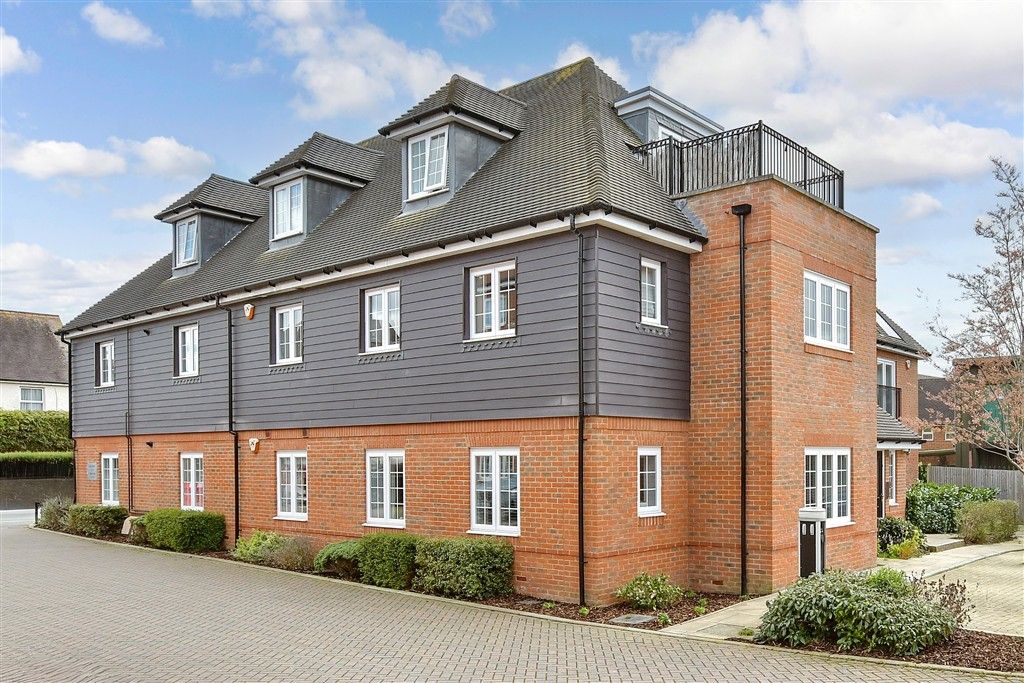 Property photo 1 of 10 External (Web)