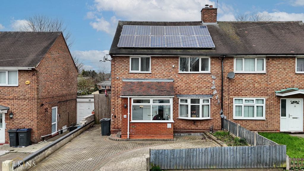 Property photo 1 of 31 Photograph