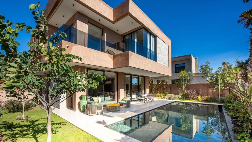 Property photo 1 of 30