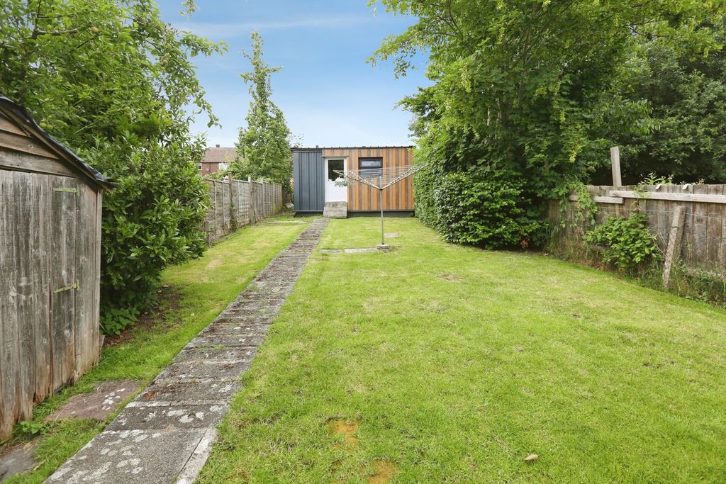 Property photo 2 of 14 Pbox-Img.Jpg