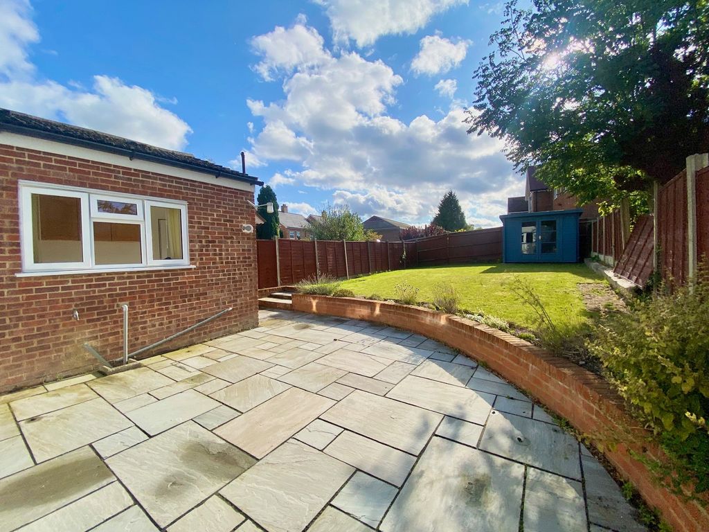 Property photo 2 of 15 Garden