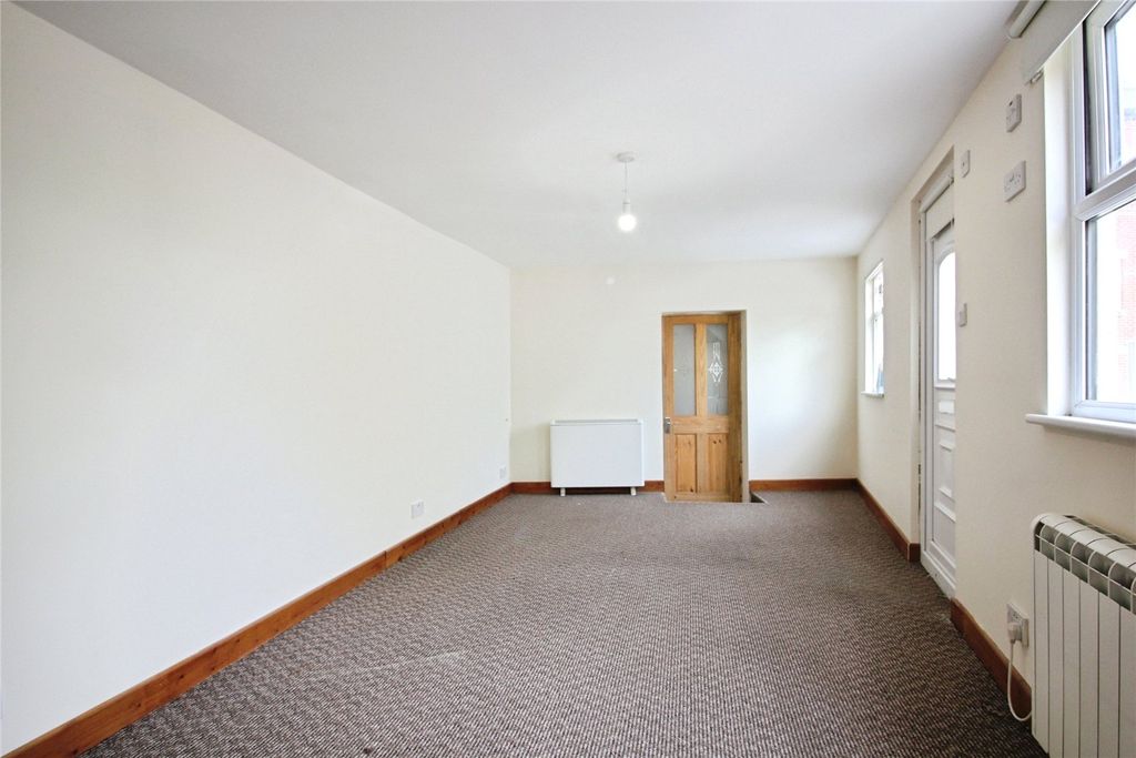 Property photo 3 of 8 Picture No. 03