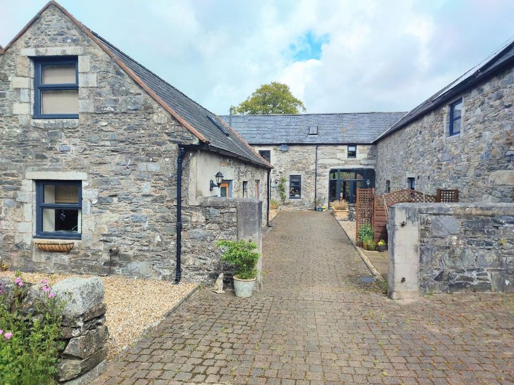 Property photo 1 of 37