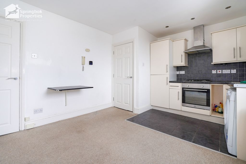 Property photo 3 of 10 Image 3