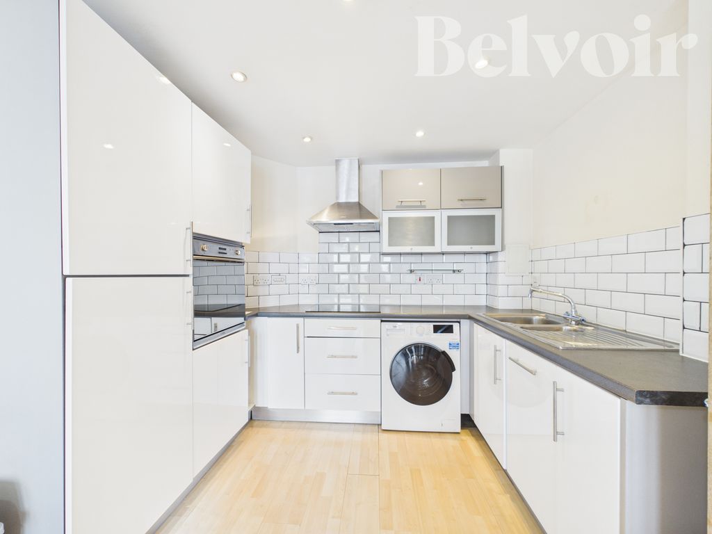 Property photo 2 of 11