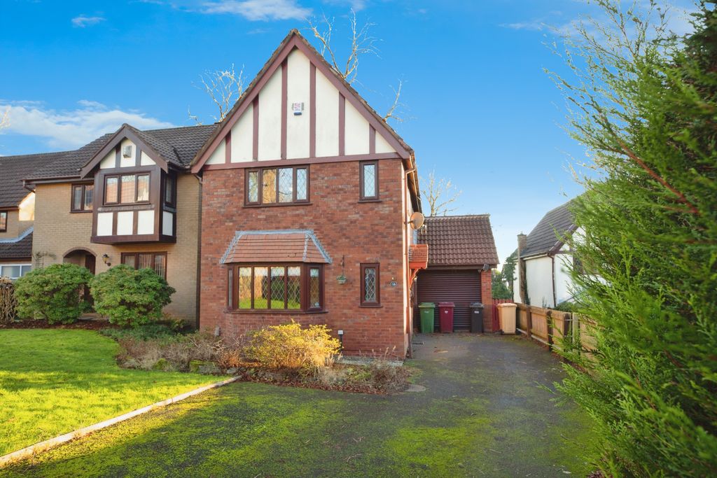 Property photo 1 of 18