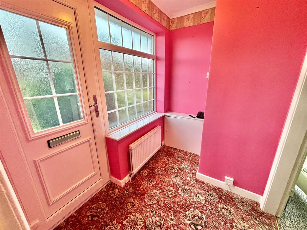 Property photo 3 of 24 Entrance Porch