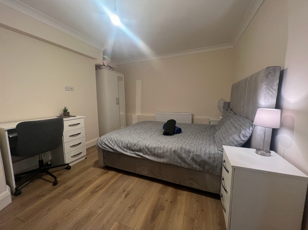 Property photo 2 of 4