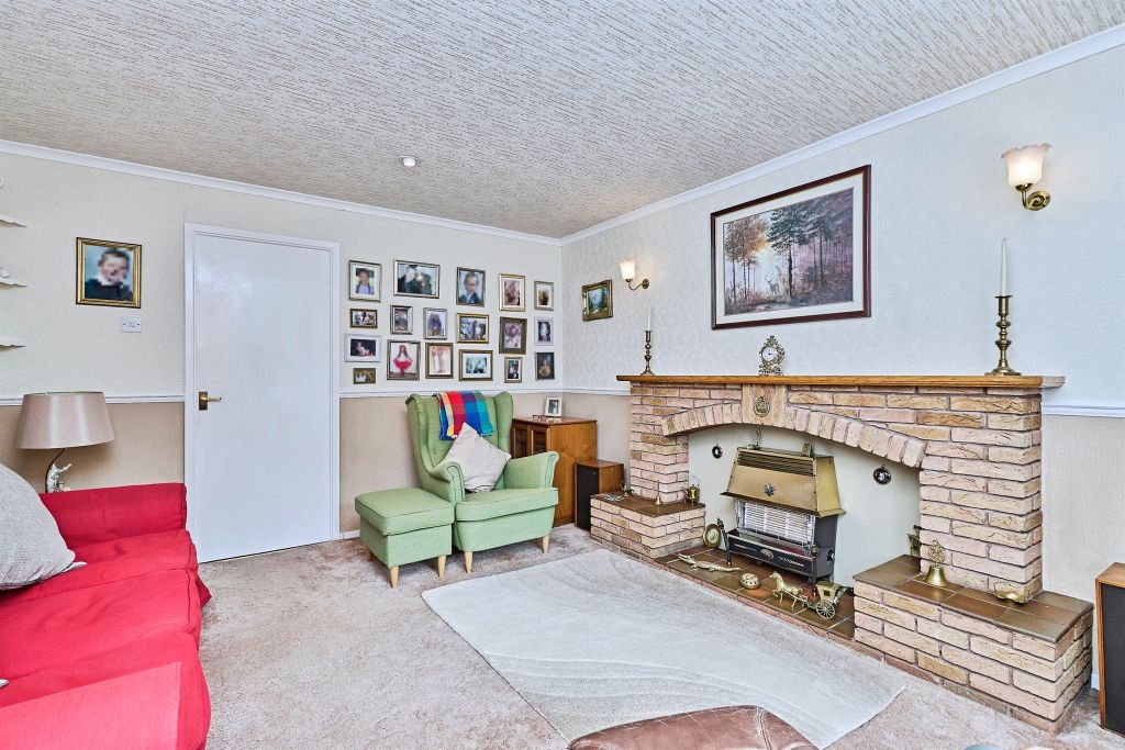 Property photo 3 of 20