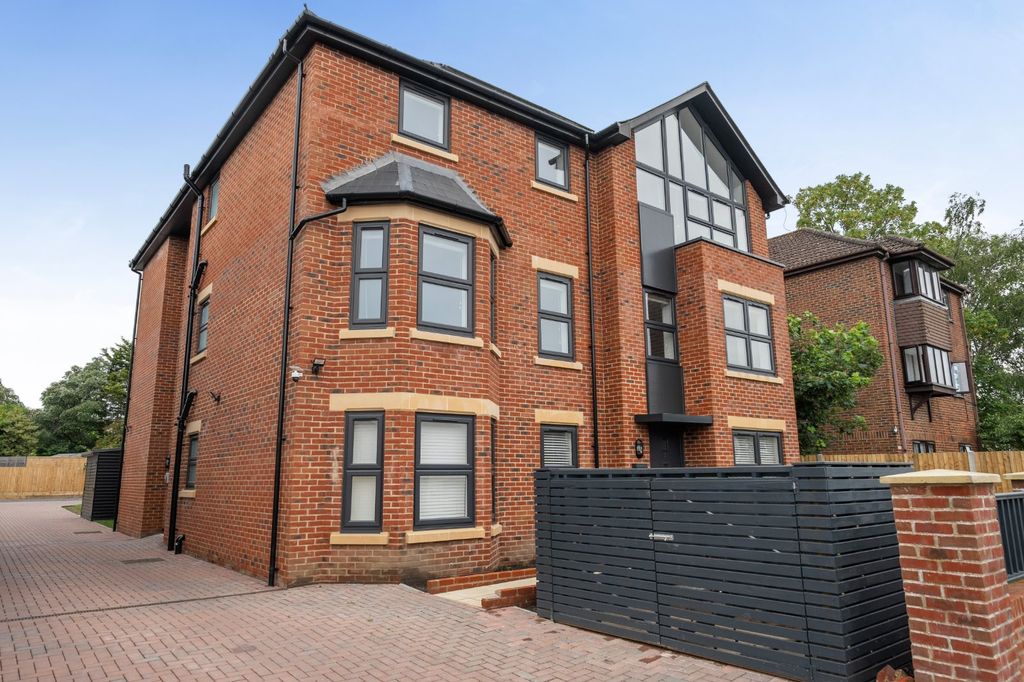 Property photo 1 of 11 Picture No. 08