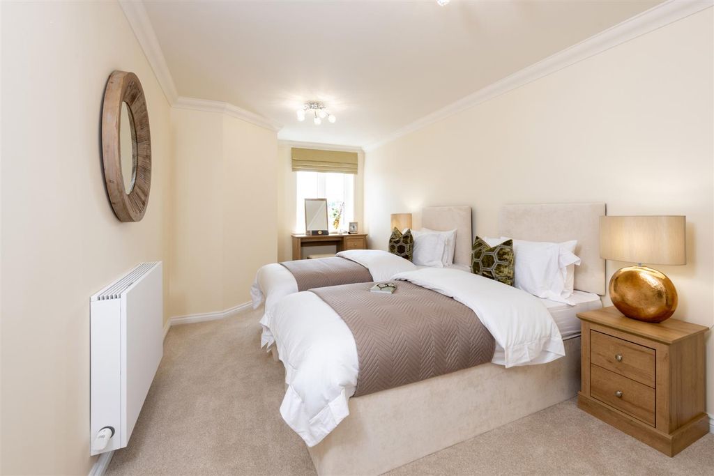 Additional image 7 of 1 bed property for saleColebrooke Lodge, Prices Lane, Reigate RH2
