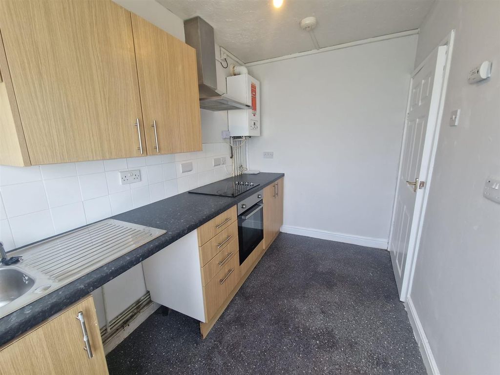 Property photo 3 of 16 64063820-6646-455B-9759-0c4E52F00E68.Jpg