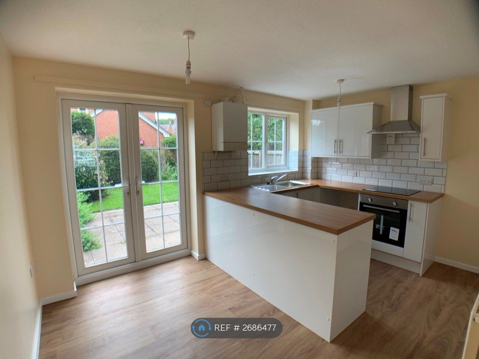 Property photo 3 of 16 Kitchen/Diner