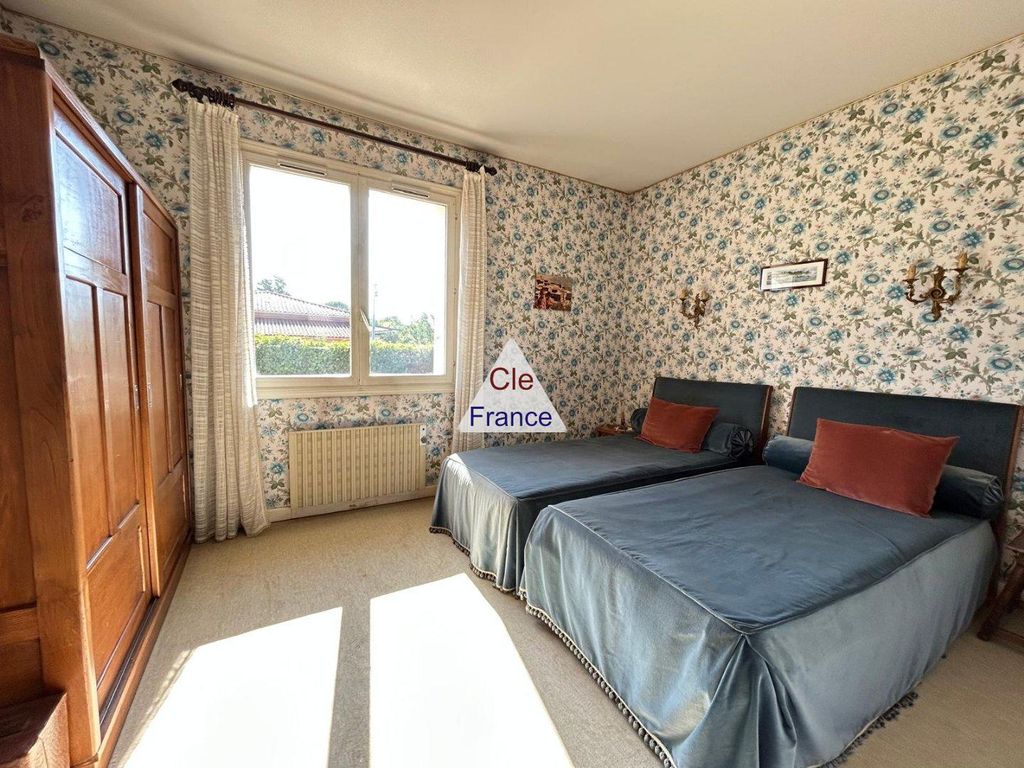 Property photo 2 of 4