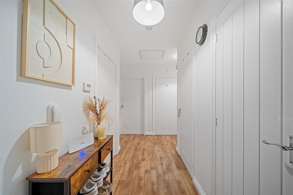 Property photo 3 of 12 Charlotte Way-15.Jpg