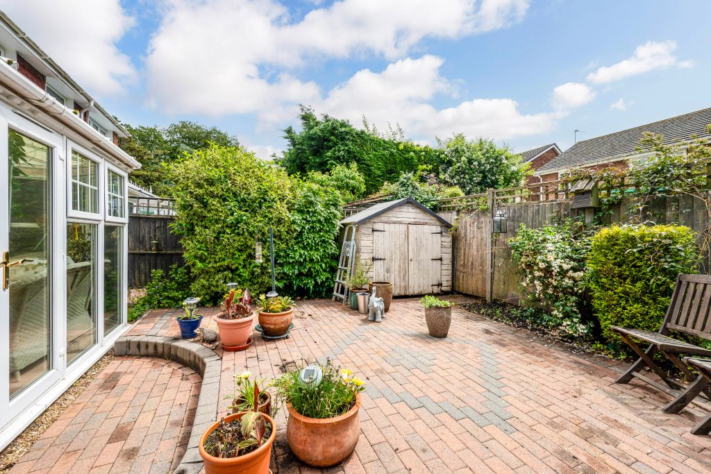 Property photo 2 of 15