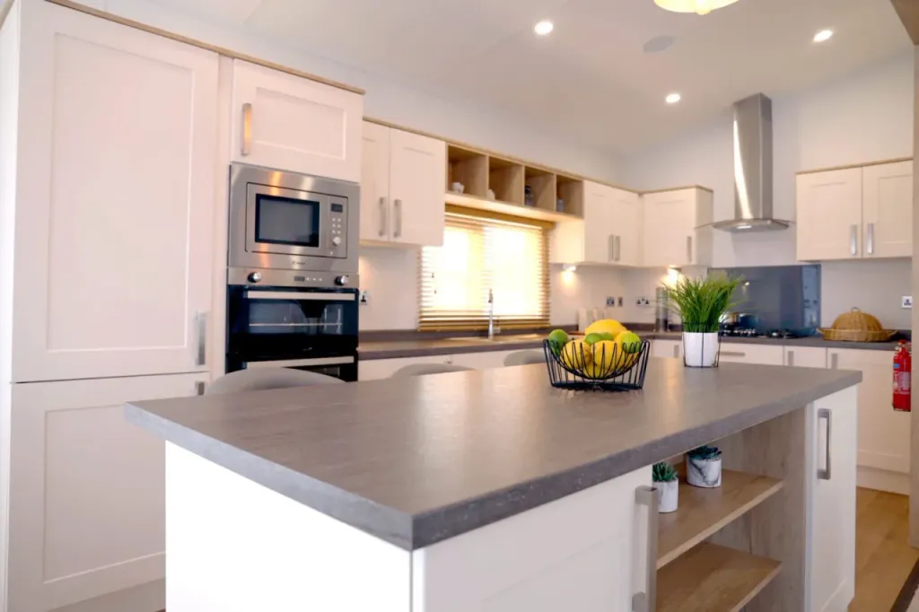 Property photo 3 of 6 Sensation Kitchen 2 1536x1024.Jpg.Webp