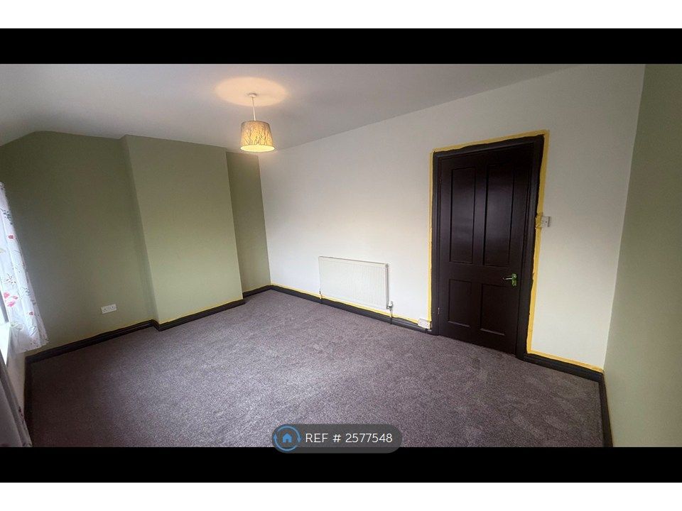 Property photo 3 of 32 Bedroom 1