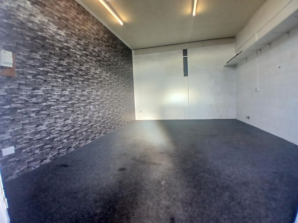 Property photo 1 of 6 20251117_120741.Jpg