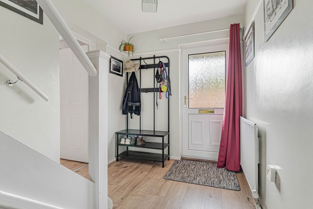 Property photo 2 of 30 3579191