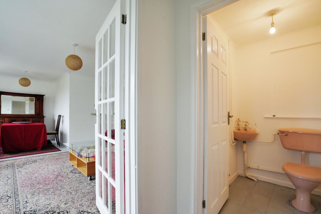 Property photo 2 of 15