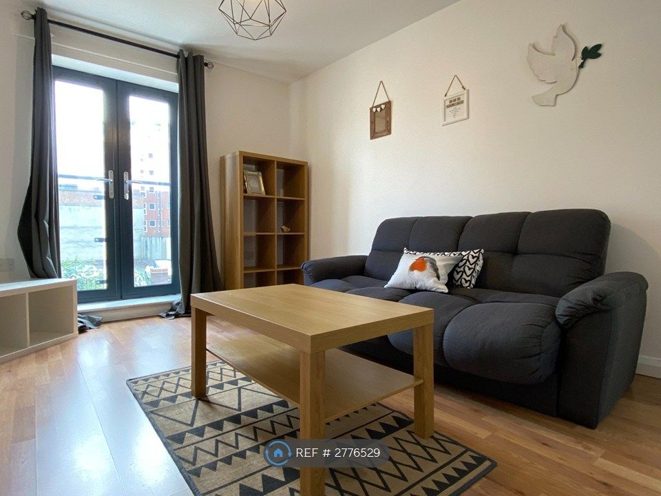 Property photo 2 of 11